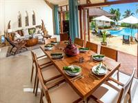 Villa 5 Bedroom Front Sea Breeze